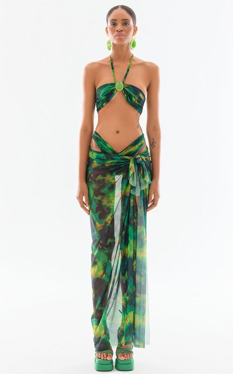 2023 Swimwear Trends, 2023 Swimwear, Raisa Vanessa, Chiffon Crop Top, Sheer Cover Up, Mode Hippie, Swimwear Trends, Coverup Skirt, Print Chiffon