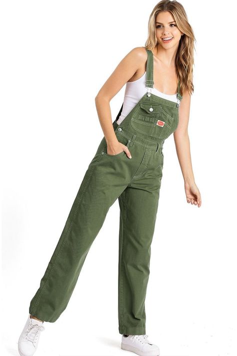 Styling Overalls, Straight Leg Overalls, Chill Clothes, Overalls Outfits, Workwear Overalls, Cute Overalls, Overall Outfit, Overalls Outfit, Utility Style