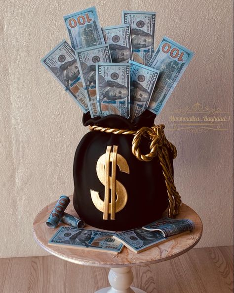 60th Birthday Cakes For Men, Birthday Cake Money, 60th Birthday Cake For Men, Mafia Party, Cake Pic, Marriage Ideas, Money Cake, 60th Birthday Cakes, Korean Photo