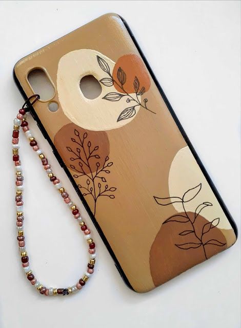 Phone Case With Charms, Opal Crown, Crown Accessories, Crown Diy, Beaded Charms, Phone Wristlet, Key Bag, Clear Nails, Diy Phone