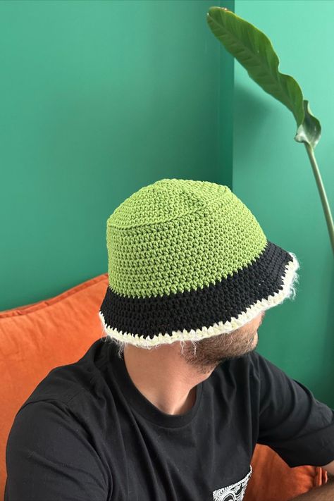 Men Crochet Bucket Hat, Bucket Hat Crochet Men, Crochet Bucket Hat Men, Crochet Masculine, Crochet Lifestyle, Bob Crochet, Green Bucket Hat, Custom Bucket Hats, Crochet Men