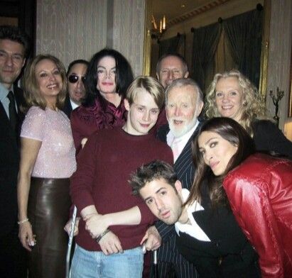 Michael and Mac Mj Kids, Michael Jackson Photos, Michael Jackson Rare, Macaulay Culkin, Michael Jackson Smile, Michael Jackson Bad, Michael Jackson Pics, Paris Jackson, Jackson Family