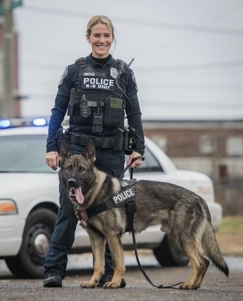 K9 Police Dogs, K9 Officer, Julius K9, Female Police Officers, Army Police, K9 Dogs, K9 Unit, Female Cop, Military Working Dogs