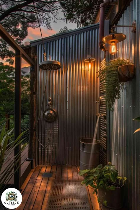 25 Home Outdoor Shower Ideas That Are Totally Unique Backyard Shower Ideas, Outdoor Shower Ideas Backyards, Outdoor Pool Shower Ideas, Rustic Outdoor Shower Ideas, Outside Shower Ideas, Outdoor Shower Inspiration, Woodland Backdrop, Outdoor Shower Ideas, Outdoor Shower Enclosure