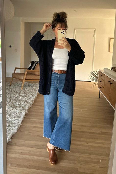 Outfit For Xl Women, Causal Outfits With Jeans, Wide Leg Pants With Clogs, 40 Something Style, Mom Street Style Casual, Casual Jeans Outfit Midsize, Wide Leg Jeans And Clogs, Anthropology Outfit Ideas, Midsize Womens Outfits