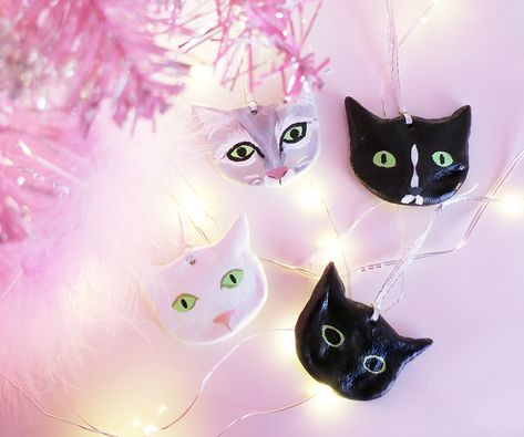 Diy Salt Dough, Diy Cat Food, Cat Wine, Salt Dough Ornaments, Dough Ornaments, Cat Christmas Ornaments, Clear Ornaments, Last Minute Christmas Gifts, Dollar Tree Decor