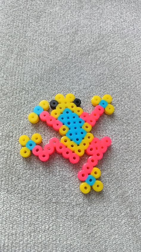 Frog PysslaS Frog Perler Bead Pattern, Easy Perler Beads Ideas, Beads Designs, Beads Ideas, Art Patterns, Bead Ideas, Art Things, Pixel Art Pattern, Perler Beads Designs