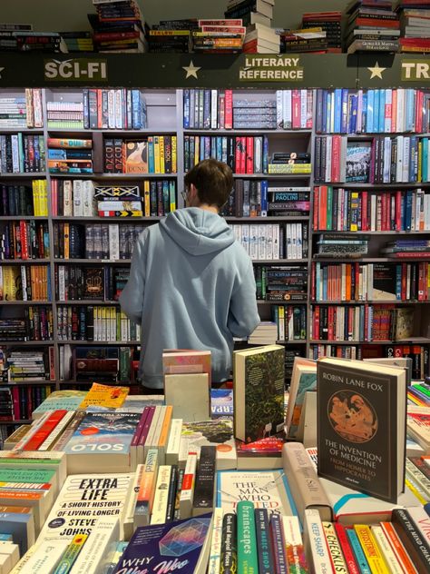 Men Reading Books Aesthetic, Bookstore Date Aesthetic, Nerd Boyfriend Aesthetic, Nerd Boy Aesthetic, Nerd Guy Aesthetic, Dream Bookstore, Nerd Boyfriend, Men Reading, Dear Daniel