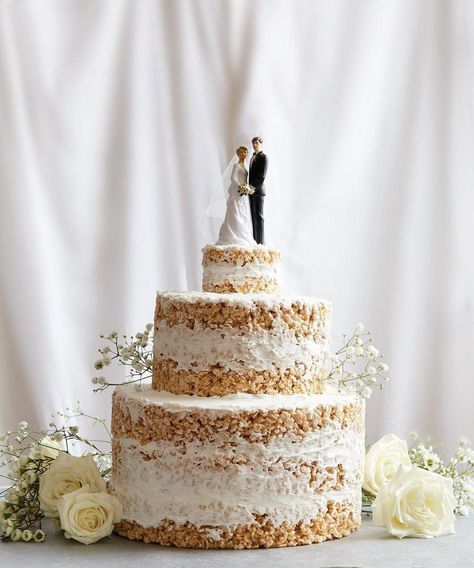 20 Unique Wedding Desserts That Are Anything But Traditional Diy Rice Krispie Treats, Wedding Cake Guide, Rice Crispy Cake, Rice Krispie Cakes, Wedding Cake Prices, Wedding Cake Alternatives, Wedding Cake Photos, Wedding Cake Recipe, Cake Pricing