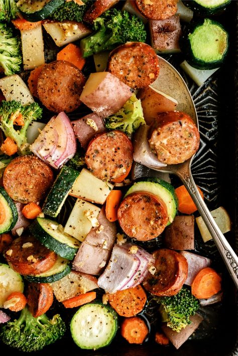 Garlic Sausage Recipes Dinners, Chicken Andouille Sausage Recipe Healthy, Healthy Andouille Sausage Recipes, Honey Garlic Sausage Dinners, Andouille Sausage Recipes Healthy, Honey Garlic Sausage Recipes, Garlic Sausage Recipes, Honey Garlic Sausage, Healthy Sausage Recipes