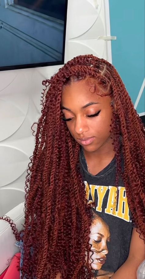 Ginger Cuban Twist, Red Island Twist, Brown Island Twist, Braids Styling, Braid Twist, Big Box Braids Hairstyles, Goddess Braids Hairstyles, African Hair Braiding Styles, Dyed Hair Inspiration