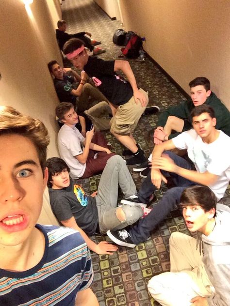 Magcon family,I must meet you,every single one Macon Boys, Gossip Girl Fashion Blair, Boys Edit, Carter Reynolds, Taylor Caniff, Jack Gilinsky, Hayes Grier, Matthew Espinosa, Magcon Boys