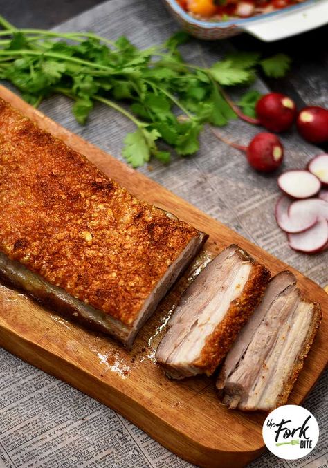 Chinese Roast Pork, Clean Meals, Chinese Cooking Wine, Pork Belly Recipes, Michelin Restaurant, Crispy Pork Belly, Roast Pork, Fine Dining Recipes, Marinated Pork