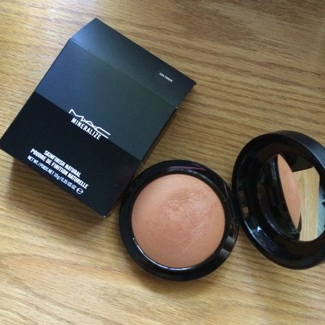 MAC Sun Power bronzer #mac #bronzer #makeup Mac Bronzer, Mac Studio Fix Powder, Olive Undertones, Studio Fix, Bronzing Powder, Makeup Obsession, Make Me Up, Acne Prone Skin, Bronzer