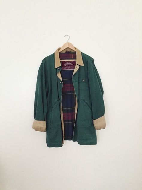 Green Canvas Jacket, Look Grunge, Mode Boho, Canvas Jacket, Legging Outfits, School Looks, Trik Fotografi, Looks Style, Mode Inspiration