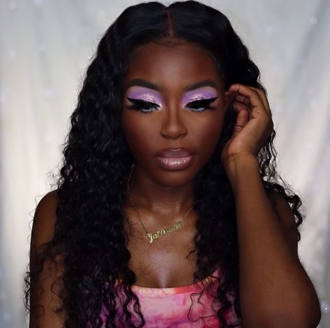 ColourPop Cosmetics on Instagram: “lilac dreamin' 💜 Wearing: In A Trance palette | shop our brand new pastel tie dye collection available now at Colourpop.com! - @jaidoesit -…” Ideas Maquillaje, Hacks Makeup, Makeup Christmas, Makeup Easy, Makeup Girl, Simple Makeup Looks, Pastel Tie Dye, Colourpop Cosmetics, Easy Makeup