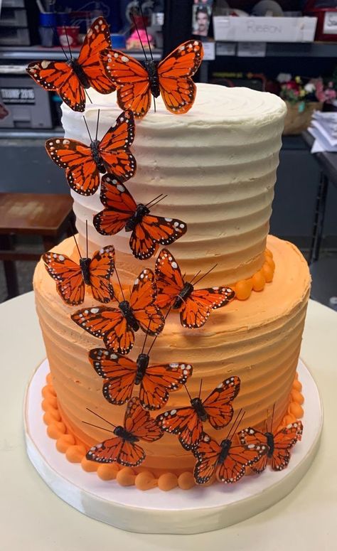 Orange Birthday Cake, Wedding Decorations Diy Centerpiece, حفل توديع العزوبية, Butterfly Birthday Cakes, Tiered Cakes Birthday, Orange Birthday, 16 Cake, Elegant Birthday Cakes, Sweet 16 Cakes