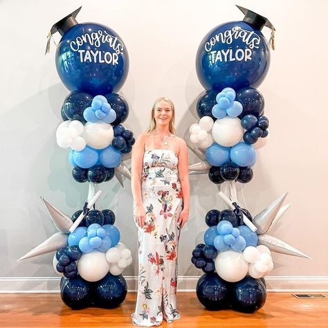 Charming Garlands | It’s GRAD SZN!🎓 —- We are still accepting grad party orders🎈 ➡️LINK IN BIO to inquire today!⬅️ . . . . . . #classof2024 #graduation #2024… | Instagram Graduation Balloon Decorations, Graduation Balloon Garland, Ballon Column, 2024 Instagram, Beautiful Balloons, Graduation 2024, Xmas 2024, Graduation Balloons, Purple Balloons