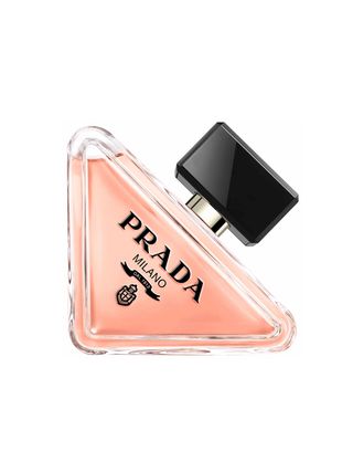 The Very Best Perfumes for Every Season and Occasion Prada Perfume, Valentino Parfum, Virtual Flowers, Best Perfumes, Birkenstock Boston Shearling, Perfume Floral, Fragrances Perfume Woman, Feminine Fragrance, Long Lasting Perfume