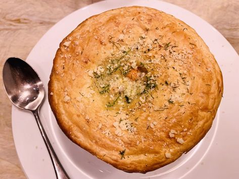 Scallop Pie Recipe, Sweet Potato Cobbler, Seafood Pot Pie, Seafood Pot, Pastry Puff, Sweet Potato Thanksgiving, Seafood Recipe, Pot Pies Recipes, Pot Pies