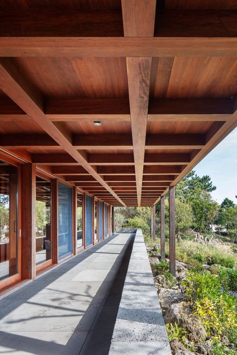 Gallery of Jeju Island Tea House / Álvaro Siza Vieira + Carlos Castanheira - 18 Alvaro Siza House, Tea House Architecture, Siza Architecture, Alvaro Siza Architecture, Tea House Design, Architecture Ceiling, Alvaro Siza, Bali Home, Family Houses