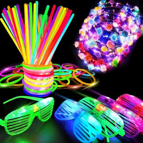 Glow Party Outfit, Glow Party Favors, Glow Stick Party, Glow In The Dark Party, Glow Party Supplies, Glow Bracelets, Dark Party, Party Favors For Adults, Finger Lights