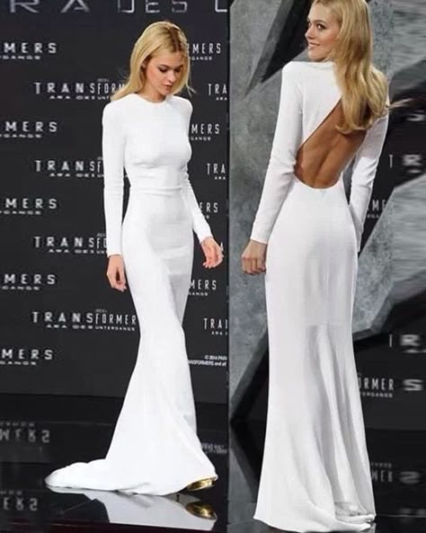 White Backless Evening Gown, White Long Dress Outfit, Long Sleeved White Dress, Bride Dress Long Sleeve, White Long Dress Formal, Open Back Long Sleeve Dress, Wedding Dresses With Train, White Dress Long Sleeve, White Long Sleeve Wedding Dress