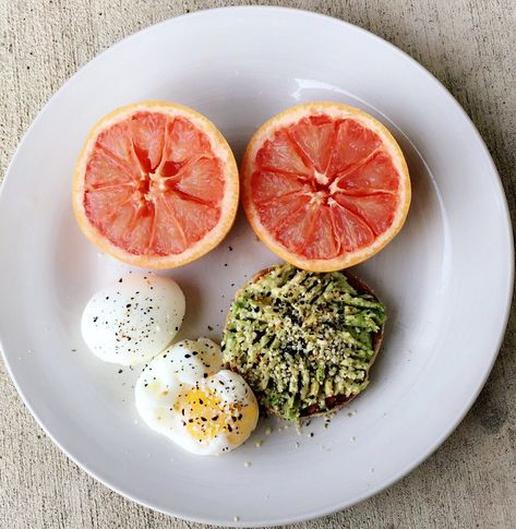 GRAPEFRUIT AVO TOAST SOFT BOILED EGGS YES  IG: carnohydrate Grapefruit Salad, Nourish To Flourish, Avo Toast, Yes Chef, Soft Boiled Eggs, Scrambled Eggs, Boiled Eggs, Avocado Toast, Grapefruit