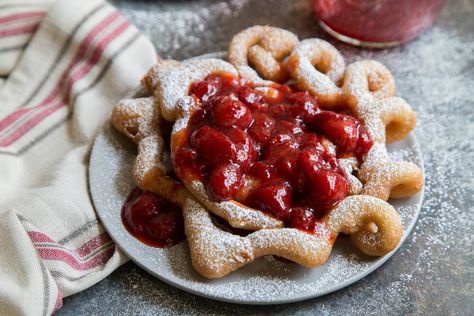 Strawberry Funnel Cake » Little Epicurean Deep Fried Fair Food, Strawberry Funnel Cake, Funnel Cake Batter, Funnel Cake Bites, Funnel Cake Fries, Homemade Funnel Cake, Red Birthday Cakes, Funnel Cake Recipe, Funnel Cakes