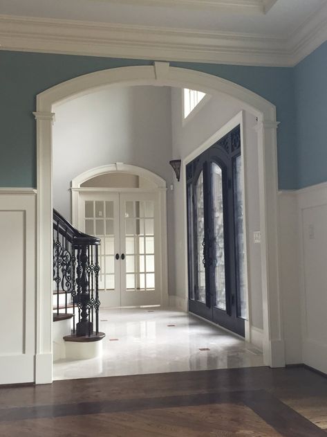 Arch Entryway Interior, Arched Passageway, Trim Stairs, Archway Trim, Interior Archway, Arch Opening, Archways In Homes, Arched Interior Doors, Arched French Doors