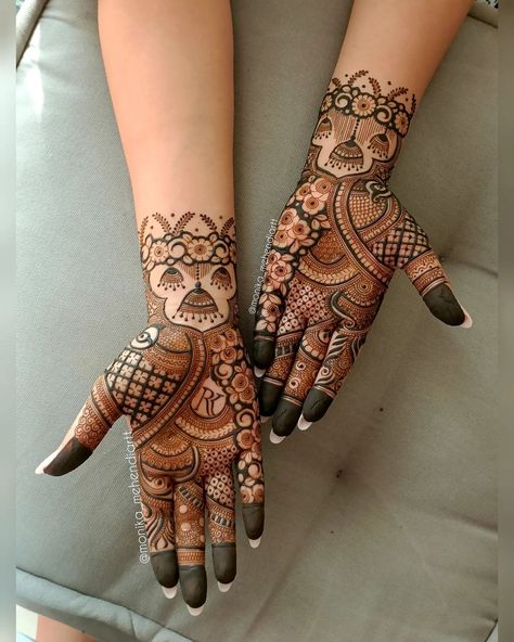 Mehendi Indian Designs, Back Mehndi Designs Hands Latest, Mehndi Designs For Right Hand, Arabic Mehndi Designs Modern, Mehandi Designs For Full Hands, Designer Mehendi Designs, Mehndi Back Hand Designs, Indian Mehndi Designs Hands, Full Back Hand Mehndi Designs