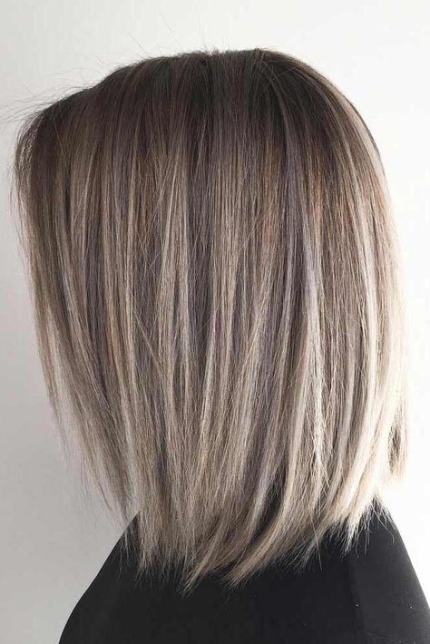 Shoulder length hair is the best you can opt for in case you like to experiment with both style and color. Plus, you can find all the trendiest ideas here! #hairstyle #haircolor #haircuts Straight Bob Haircut, Medium Bob Hairstyles, Long Bob Haircuts, Long Bob Hairstyles, Haircut And Color, Haircut For Thick Hair, Medium Hair Cuts, Hair Length, Long Bob