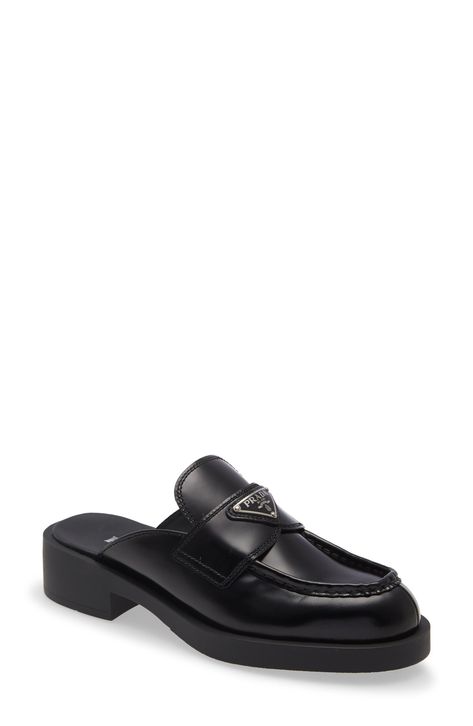 Prada Mules, Prada Loafers, Shoes Prada, Prada Logo, Platform Loafers, Shoe Inspo, Black Loafers, Loafer Mules, Footwear Design Women