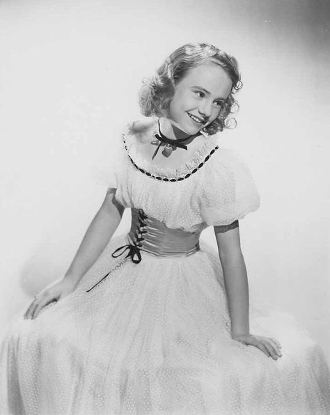 Peggy Ann Garner, Golden Age Of Hollywood, Golden Age, Cinderella, Hollywood, Actresses, Disney Princess, Disney Characters, Stars