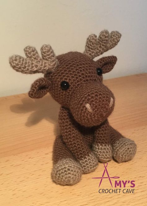 Crochet... Amigurumi : Max the Moose Moose Stuffed Animal, Crochet Moose, Moose Toys, Unique Crochet, Crochet Toys Patterns, Cotton Wool, Crochet Dolls, Crochet Animals, Embroidery Floss