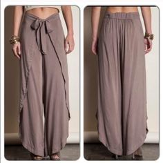 Wrap Palazzo Pants, Palazzo Pants Outfit, Agate Decor, Tulip Pants, Wrap Pants, Fashion Tops Blouse, Muslimah Fashion Outfits, Muslimah Fashion, Style Pants