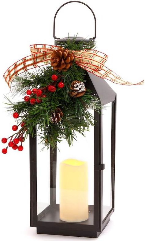 Diy Christmas Ornaments Rustic, Holiday Centerpieces Christmas, Holiday Lanterns, Christmas Lamp, Christmas Planters, Christmas Flower Arrangements, Xmas Deco, Christmas Front Doors, Easy Christmas Decorations