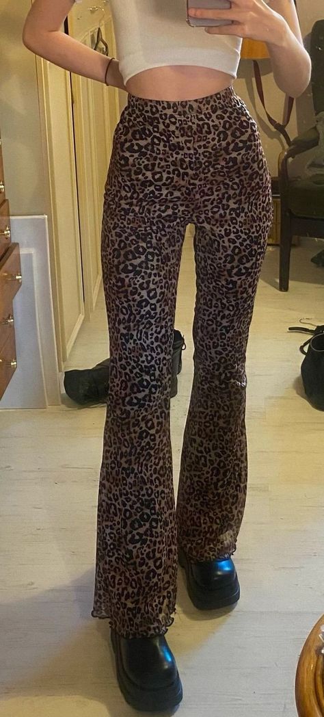 Cheetah print pants Leopard Print Dress Outfit, Cheetah Print Clothes, Sage Fashion, Messy Girl Aesthetic, Leopard Print Pants Outfit, Brandy Outfits, Room Coquette, Cheetah Print Pants, Classy Old Money