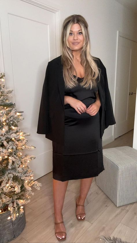 The Drop Blazer and Slip Dress Slip Dress Midsize, Blazer And Slip Dress, Dress Midsize, Long Sleeve Ideas, Outfit Ideas Midsize, Midsize Outfit, Holiday Outfit Ideas, Outfit Ideas For Church, Latina Outfit