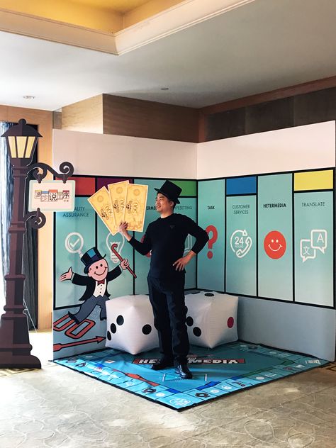 Giant Monopoly Pieces Diy, Giant Monopoly Pieces, Monopoly Party Theme, Game Booth Design, Monopoly Decor, Life Size Monopoly, Monopoly Decorations, Gaming Booth, Monopoly Classroom