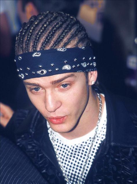 Justin Timberlake I Cornrow Bro. Look better than white women trying to be like black women and appropriate our culture #whitemendoitbetter #whitemendoitbetterthanwhitewomen #whitemendoitbetterthanblackmen 2000s Aesthetic Men, Early 2000s Hairstyles, Flow 2000, 2000 Hair, Cornrows Men, Best Braid Styles, 2000s Hairstyles, 2000s Men, Braided Beard