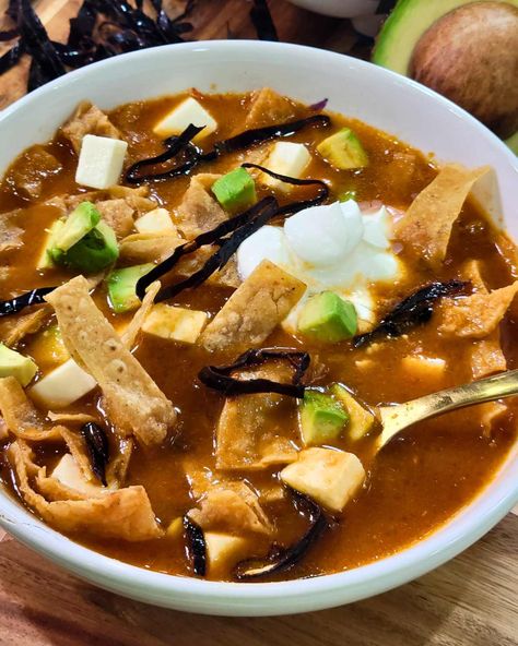 Authentic Mexican Tortilla Soup: Made Just Like in Mexico Authentic Tortilla Soup, Beef Tortilla Soup, Tortillas Soup, Authentic Chicken Tortilla Soup, Beef Tortilla, Mexican White Cheese, Mexican Tortilla Soup, Mexican Tortilla, Mexican Dinner Recipes