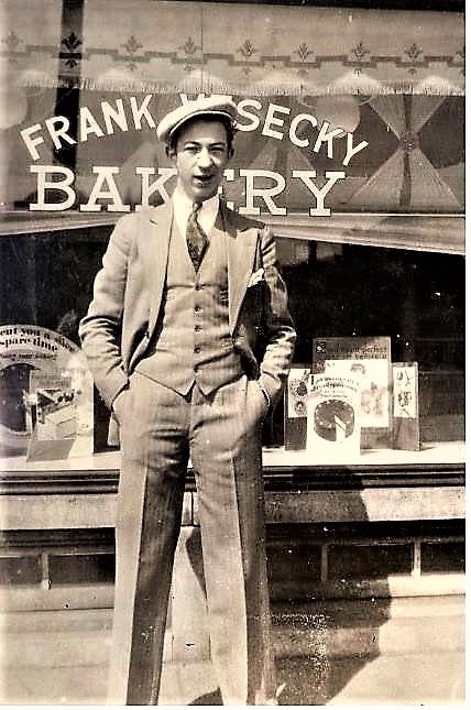 Miles Vesecky at the family bakery in Berwyn, Illinois 1932 from John Krzensecky's post on FB page, Bohemians in America Cicero Illinois, Berwyn Illinois, Chicago Suburbs, Italian Heritage, My Kind Of Town, Fb Page, Old Skool, Vintage Advertisements, In America