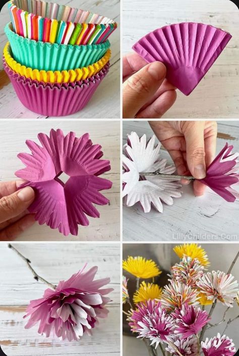 Cupcake Liner Flowers, Tissue Paper Flowers Diy, For School, Christmas Wreaths Diy Easy, Diy Christmas Wreaths, Crafts Room, Christmas Wreaths To Make, Diy Crafts Paper Flowers, Paper Flowers Craft