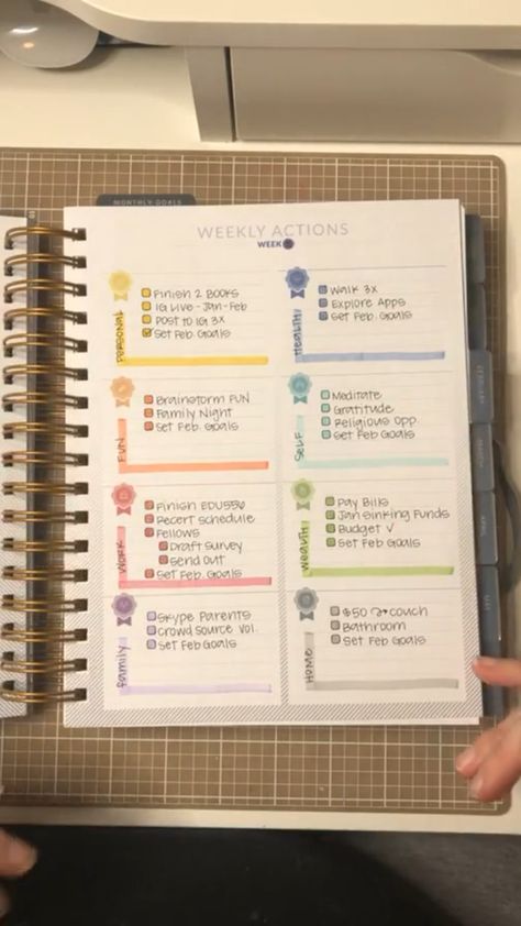 Makselife Goals, Makselife Planner Ideas, Intellectual Wellness, Makselife Planner, Household Binder, Discbound Planner, Bullet Journal Mood Tracker Ideas, Bullet Journal Printables, Planner Tips