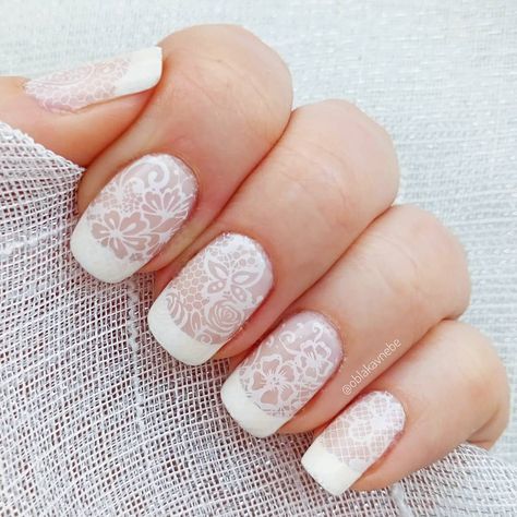 Lace Wedding Nails, Pink Acrylic Nail Designs, Lace Nail Design, White Lace Nails, Acrylic Nails Ideas, Lace Nail Art, Bridal Nail Art, Different Nail Shapes, Lace Nails