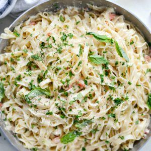 Christmas Fettuccine - Simply Scratch Small Batch Lasagna, Pasta Basil, Fettuccini Noodles, Wine Cream Sauce, White Wine Cream Sauce, Fettuccine Recipes, No Boil Lasagna, Make Garlic Bread, Fettuccine Noodles