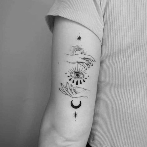 3rd Eye Tattoo, Designer Tattoo, Third Eye Tattoos, Eye Tattoos, Inspo Tattoo, Tattoo Designer, Chakra Tattoo, Evil Eye Tattoo, Tarot Tattoo