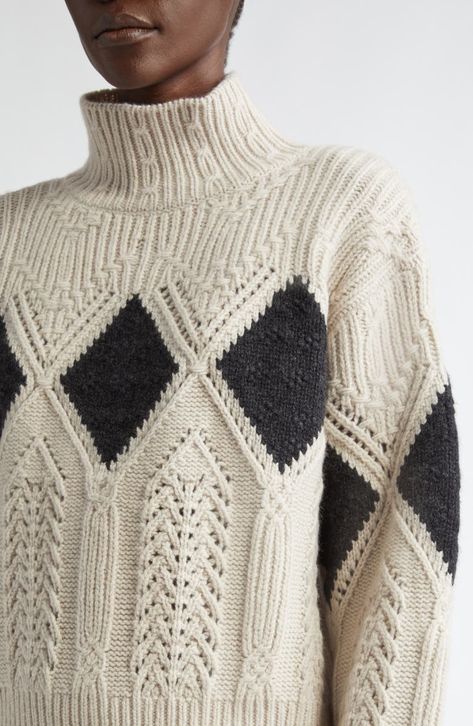 2024 Runway, Cable Knitting Patterns, Knitwear Inspiration, Pretty Sweaters, Geometric Sweater, Knitwear Outfit, Pointelle Sweater, Unique Sweaters, Ivory Sweater