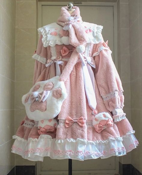 Kawaii Outfit Ideas, 일본 패션, Lolita Outfits, Character Aesthetics, Cat Tail, Kawaii Fashion Outfits, Sweet Lolita, Really Cute Outfits, Kawaii Clothes